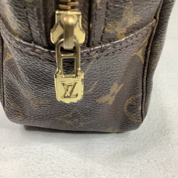 Louis Vuitton Trousse Toilette 23 - Picture 5 of 16